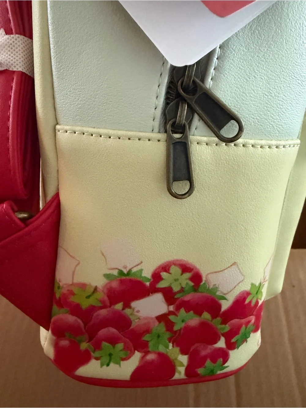 Loungefly Strawberry Shortcake White Pink Red Mini Backpack - Picture 3 of 5